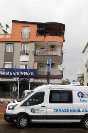 Antalya'da İbrahim Erşen hayatını kaybetti Antalya'da İbrahim Erşen hayatını kaybetti