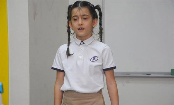 8 yaşındaki Aymina, dünya matematik şampiyonu oldu