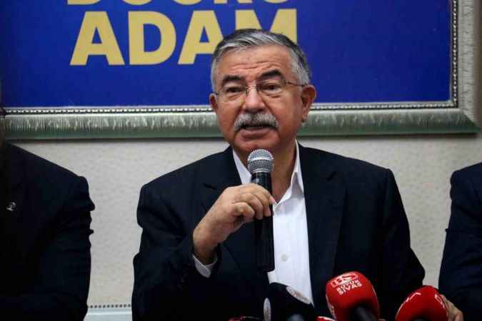 Ak Parti Sivas Milletvekili adaylarını tanıttı Ak Parti Sivas Milletvekili adaylarını tanıttı