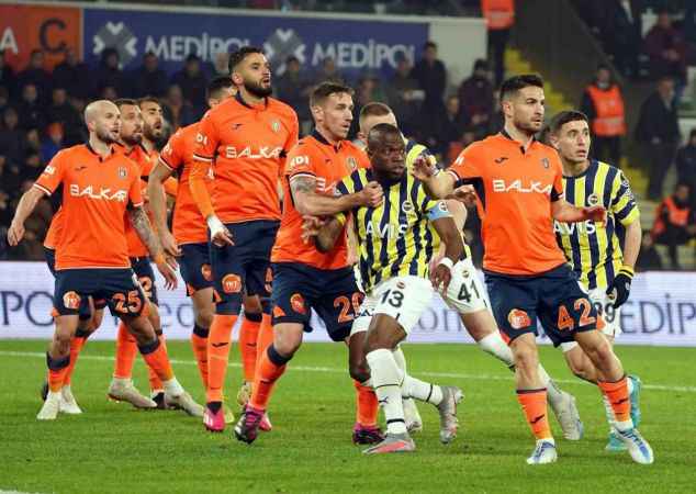Fenerbahçe yine geriden gelip kazandı