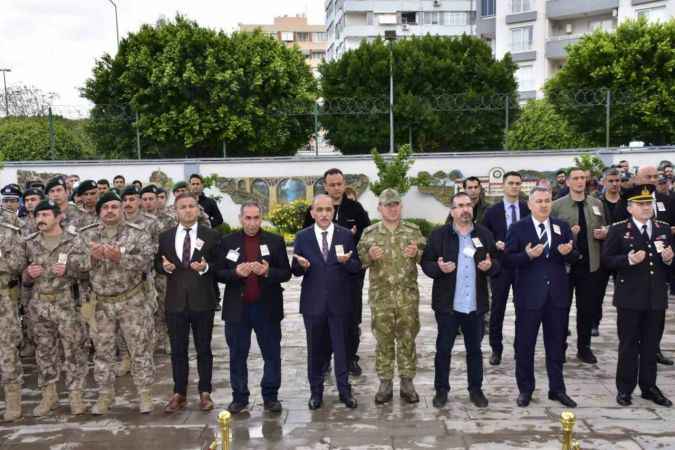 Şehit düşen polis memuru Musa Keskin için tören Şehit düşen polis memuru Musa Keskin için tören