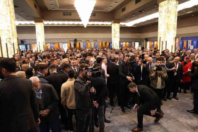 Başkan Büyükakın: İlk turda yüzde 54 alacağız, Togg’una iddiaya girmeye hazır mısınız?