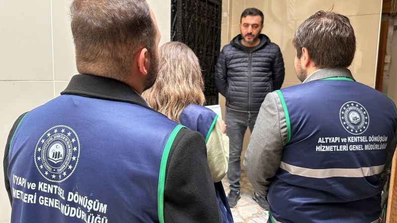 Yarısı Bizden'de 2/3 çoğunluk sağlanan riskli konutlar dönüştürülecek Yarısı Bizden'de 2/3 çoğunluk sağlanan riskli konutlar dönüştürülecek