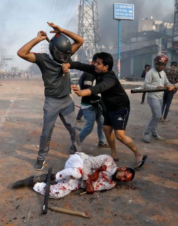 Yeni vatandaşlık yasası Hindistan’ı karıştırdı