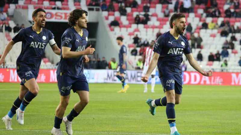 Sivas'ta Fenerbahçe şov