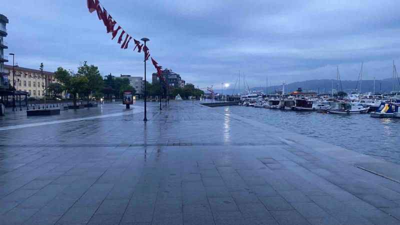 Çanakkale Eceabat açıklarında korkutan deprem Çanakkale Eceabat açıklarında korkutan deprem