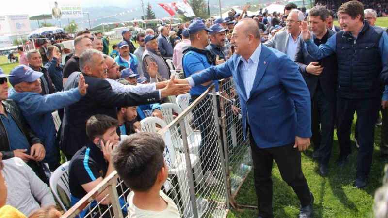 Hüseyin Gümüşalan mağlup eden İsmail Balaban Kumluca Başpehlivanı oldu Hüseyin Gümüşalan mağlup eden İsmail Balaban Kumluca Başpehlivanı oldu