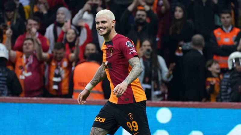 Galatasaray şampiyonluk yolunda Medipol Başakşehir karşısında hata yapmadı Galatasaray şampiyonluk yolunda Medipol Başakşehir karşısında hata yapmadı