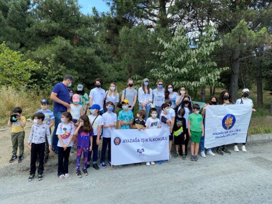 FMV Işık Okulları öğrencileri sokak hayvanları için bir araya geldi