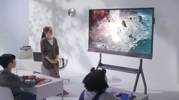 ViewSonic, Multimedya Soundbarlı İnteraktif Ekran ViewBoard 52 Serisini Duyurdu