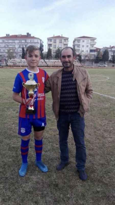Edirne'de Enes Bülent ve Ramazan Bülent hayatını kaybetti Edirne'de Enes Bülent ve Ramazan Bülent hayatını kaybetti