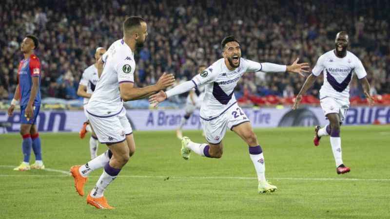 UEFA Avrupa Konferans Ligi’nde finalistler belli oldu