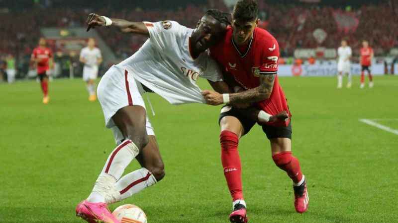 UEFA Avrupa Konferans Ligi’nde finalistler belli oldu UEFA Avrupa Konferans Ligi’nde finalistler belli oldu
