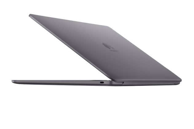HUAWEI MateBook 13 R7 Türkiye’de Ön Satışta