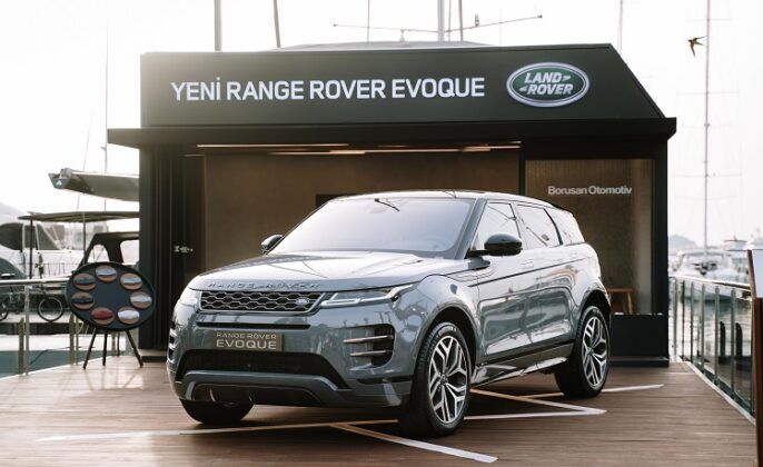 Range Rover Evoque   Bodrum Yalıkavak Marina’da Meraklılarıyla Buluşuyor