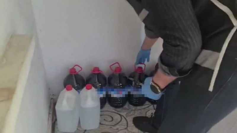 Baba oğul sahte alkol üretiyorlardı Baba oğul sahte alkol üretiyorlardı