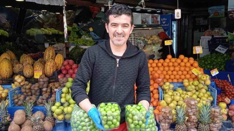Papaz eriği uygun fiyatla tezgahlarda Papaz eriği uygun fiyatla tezgahlarda