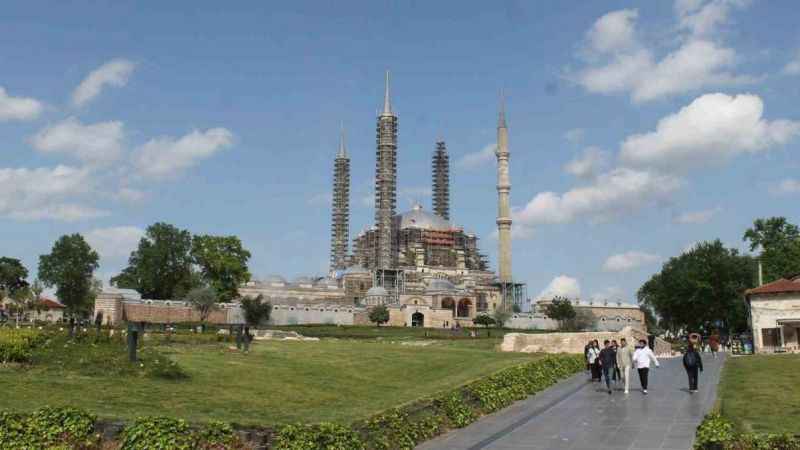 Edirne Selimiye’de restorasyon sürüyor Edirne Selimiye’de restorasyon sürüyor