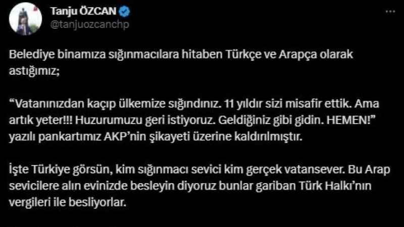 Bolu'da seçim yasaklarına aykırı pankart indirildi Bolu'da seçim yasaklarına aykırı pankart indirildi