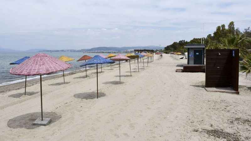 Kuşadası plajlarına mavi bayrak Kuşadası plajlarına mavi bayrak