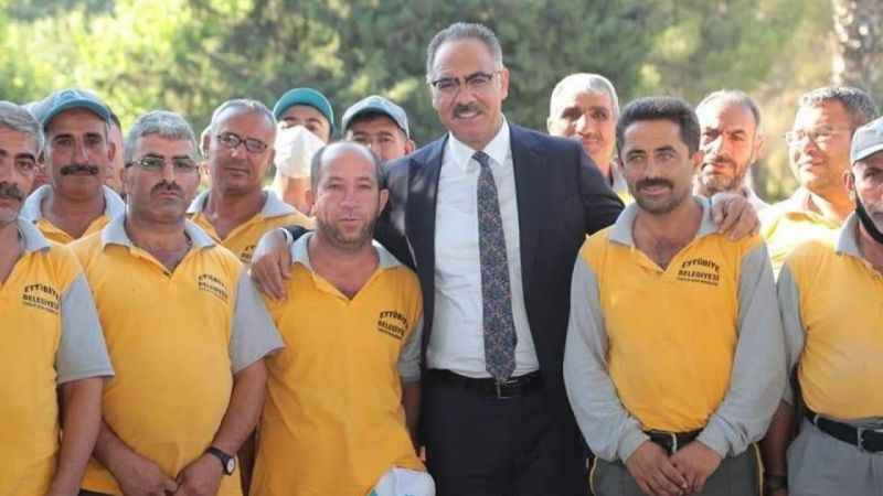 Şanlıurfa Eyyübiye'de belediye işçilerinin maaşlarında iyileştirme müjdesi Şanlıurfa Eyyübiye'de belediye işçilerinin maaşlarında iyileştirme müjdesi