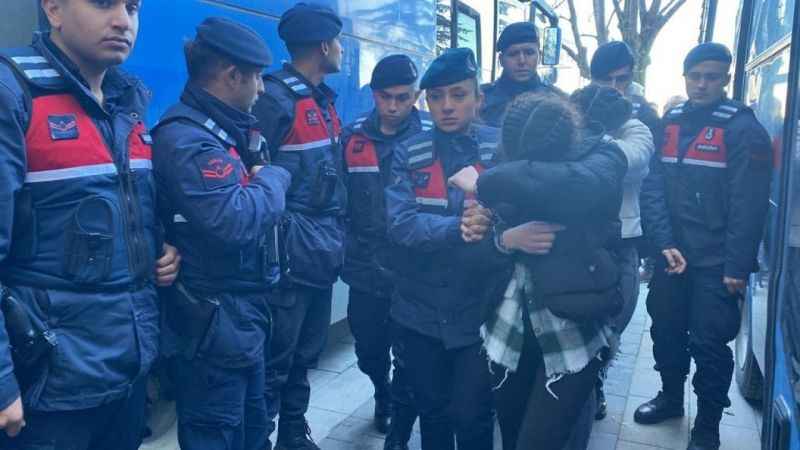 Kız çocuklarını fuhuşa teşvik davasında karar