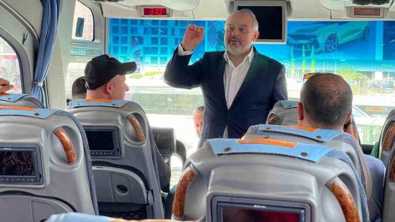 AK Parti İstanbul 100 bin seçmen taşıyor AK Parti İstanbul 100 bin seçmen taşıyor