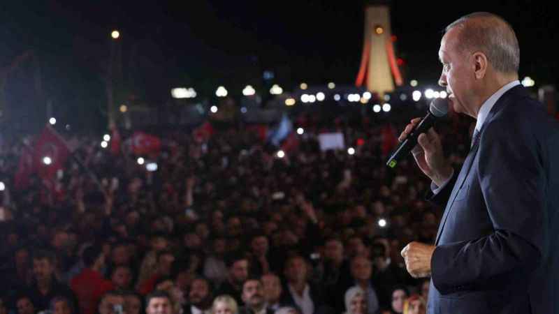 Beştepe’de 320 bin vatandaşa hitap etti Beştepe’de 320 bin vatandaşa hitap etti