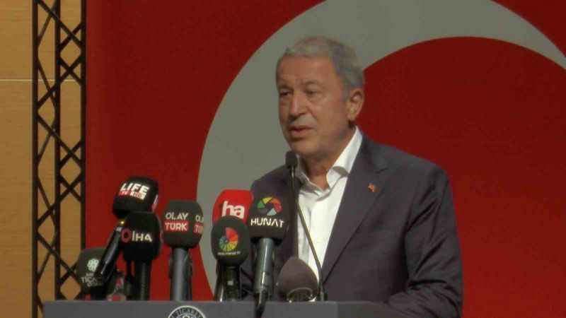 Bakan Akar, seçim öncesi konuşanlara cevap verdi