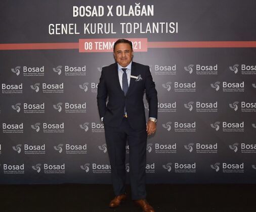 BOYA SANAYİCİLERİ DERNEĞİ BAŞKANLIĞI’NA YENİDEN M. AKIN AKÇALI SEÇİLDİ