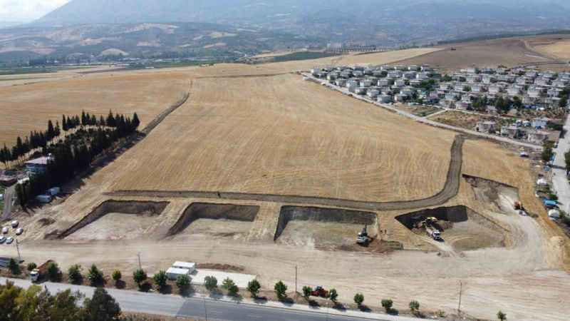 Hatay Kırıkhan’a kalıcı konutlar için ilk kazma vuruldu Hatay Kırıkhan’a kalıcı konutlar için ilk kazma vuruldu