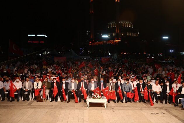 BAĞCILAR 15 TEMMUZ’U UNUTTURMUYOR