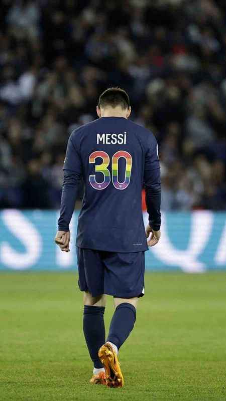 Lionel Messi, Paris Saint-Germain’den ayrılıyor Lionel Messi, Paris Saint-Germain’den ayrılıyor