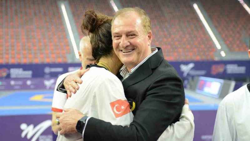 26. Dünya Tekvando Şampiyonası’nda çifte altın madalya 26. Dünya Tekvando Şampiyonası’nda çifte altın madalya
