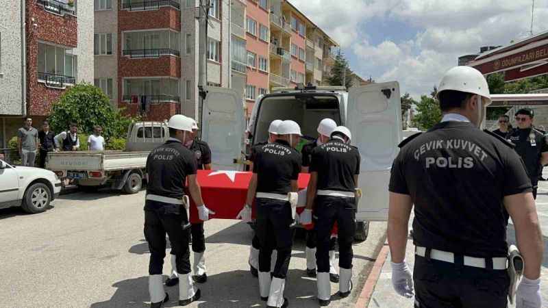 Hayatını kaybeden polis memuru Necdet Bayrorul son yolculuğuna uğurlandı