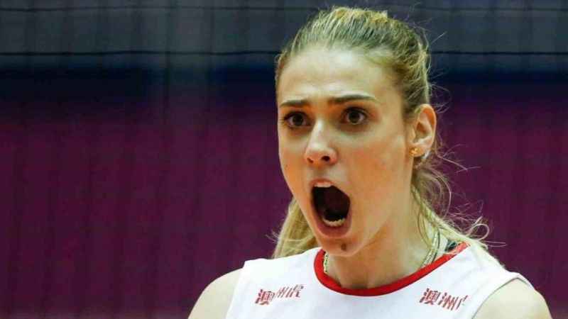 Jovana Stevanovic, Eczacıbaşı Dynavit’te