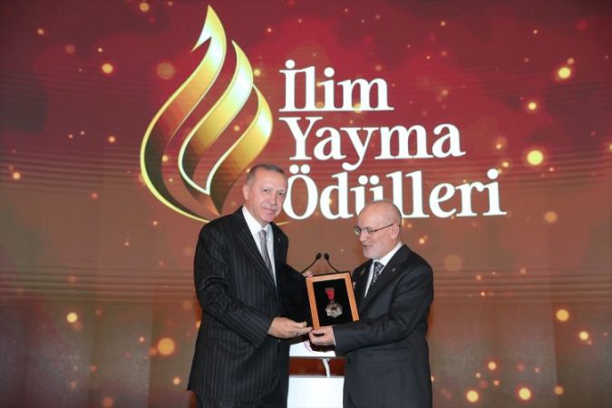 Cumhurbaşkanı Erdoğan: 80 binin üzerinde İdlibli kardeşimiz ülkemiz sınırına doğru göçe başladı