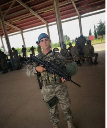 ŞEHİTLERİN KİMLİKLERİ BELLİ OLMAYA BAŞLADI