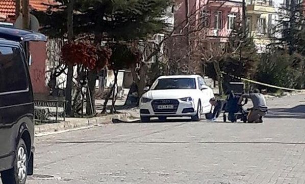 İş adamının otomobilinde bomba bulundu!