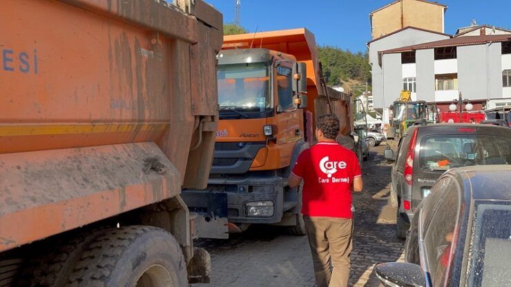 Çare Derneği, Afetzedelerin Yanında!