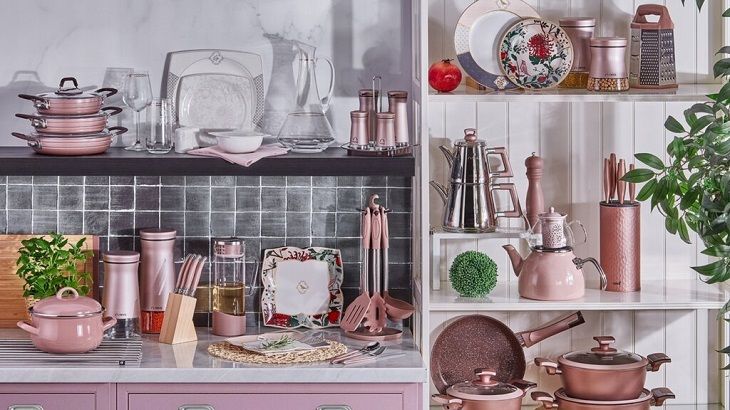 NEVA, sofraları ve mutfakları moda ile birleştiriyor.