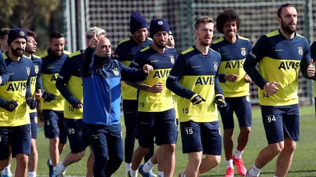 Fenerbahçe’de Trabzon maçı öncesi iki eksik