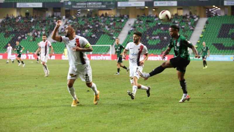 Trendyol 1. Lig Sakaryaspor: 0 - Gençlerbirliği: 0