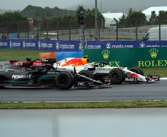 İstanbul’da zafer Mercedes pilotu Valtteri Bottas’ın