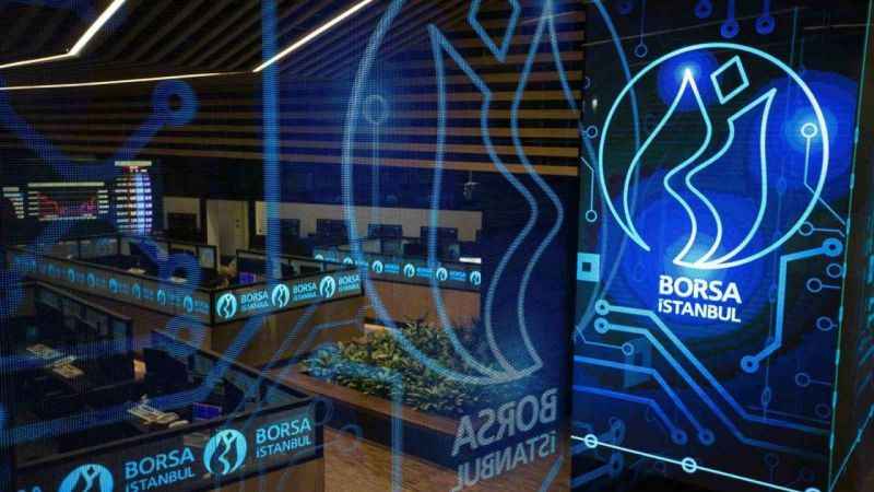 Borsa 8 bin puana ulaşarak rekor kırdı Borsa 8 bin puana ulaşarak rekor kırdı
