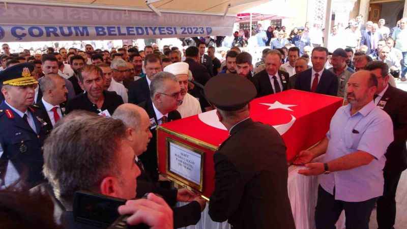 Şehit Buğra Çalgay son yolculuğuna uğurlandı Şehit Buğra Çalgay son yolculuğuna uğurlandı