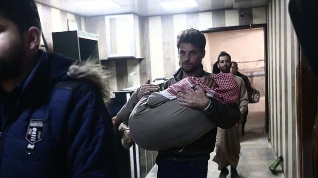 Esed rejimi ve Rusya’dan İdlib’deki sivil yerleşimlere saldırı: 12 ölü