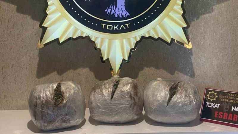 Tokat’ta uyuşturucu operasyonu: 1 kişi tutuklandı Tokat’ta uyuşturucu operasyonu: 1 kişi tutuklandı