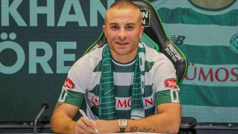 Konyaspor, Gökhan Töre ile resmi sözleşme imzaladı Konyaspor, Gökhan Töre ile resmi sözleşme imzaladı