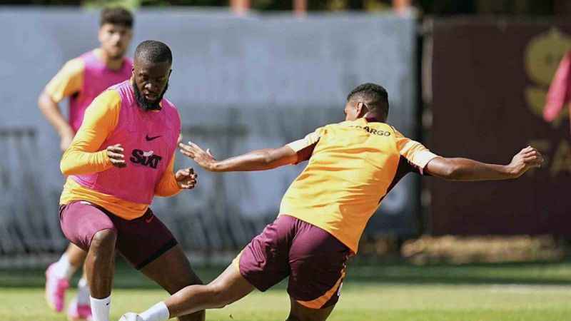 Galatasaray’da Başakşehir maçı hazırlıkları başladı